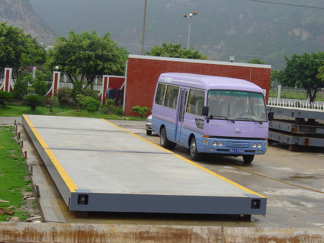 金和地磅鋼混結(jié)構(gòu)汽車衡